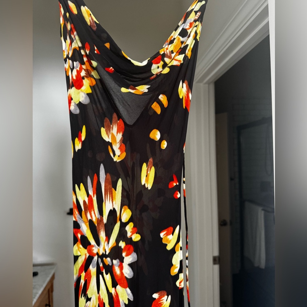Rat & Boa Black Maxi Dress with Vibrant Floral Design - Picture 4 of 7
